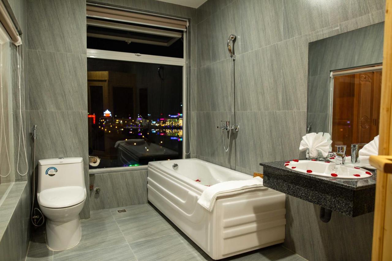 Thanh Van Hotel Quy Nhon Eksteriør billede