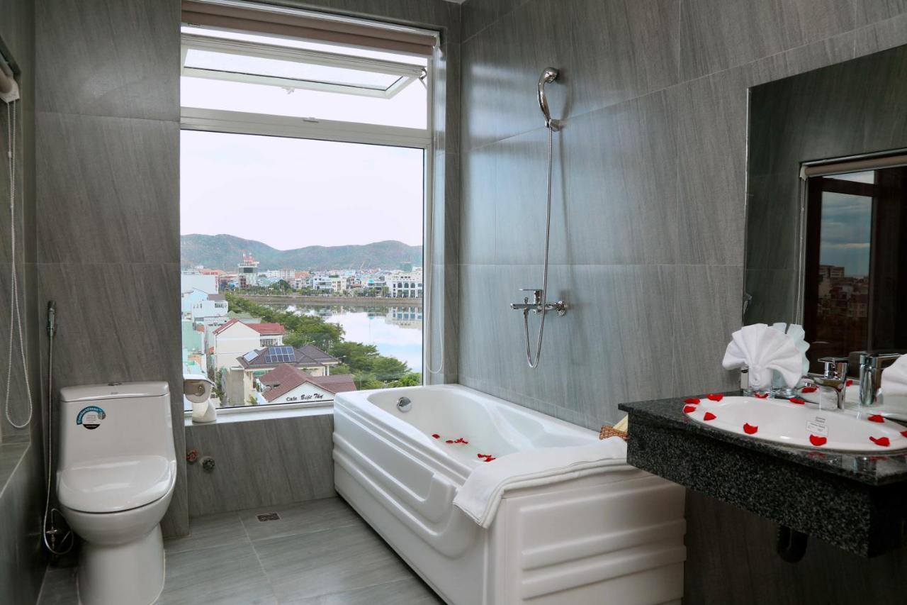 Thanh Van Hotel Quy Nhon Eksteriør billede